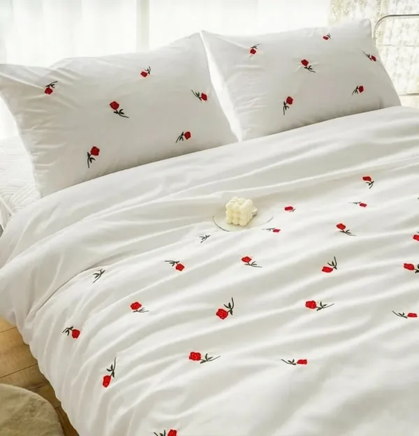 Exquisite_embroidered_cotton_bedsheet_with_red_roses_on_white_in_premium_cotton_bedsheet_along_with_two_pillow_covers