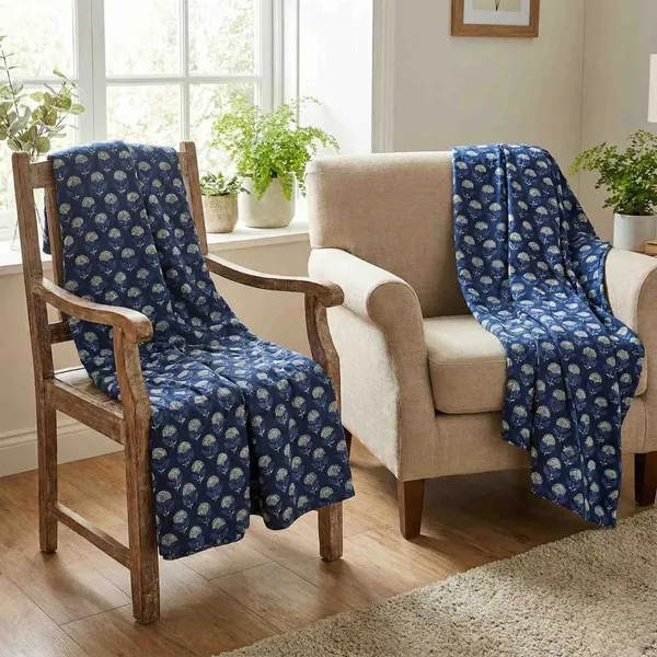 Exquisite_pure_cotton_indigo_blue_and_white_pair_of_single_dohar_in_premium_mulmul