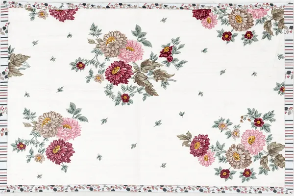 Exquisite_floral_print_in_maroon_and_pink_on_cream_premium_twill_cotton_double_bedsheet_with_two_pillow_covers