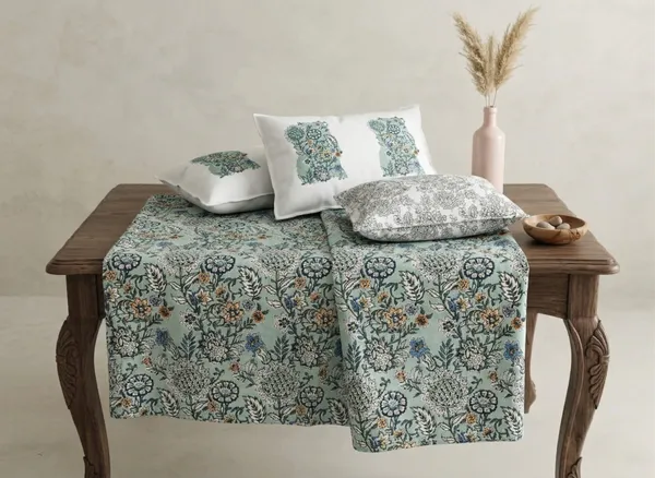 Exquisite_floral_print_in_green_and_grey_cotton_double_bedsheet_and_two_pillow_covers