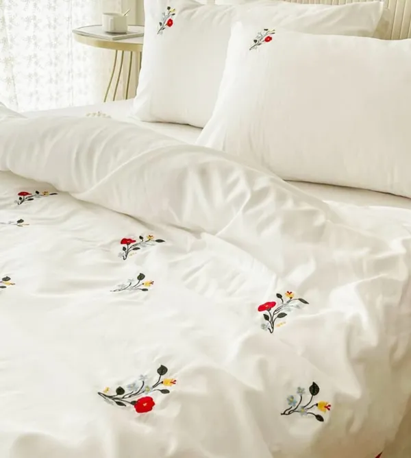 Exquisite_Embroidered_Bedsheet_With_Red_And_Yellow_Flowers_On_White_In_Premium_Cotton_Bedsheet_Along_With_Two_Pillow_Covers
