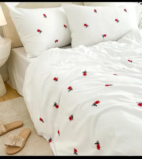 Exquisite_embroidered_cotton_bedsheet_with_red_flowers_on_white_in_premium_cotton_bedsheet_along_with_two_pillow_covers