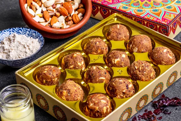 Homemade_Post_Pregnancy_Ladoo_500gm
