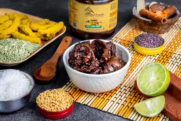 Premium_Homemade_Nimbu_Khatta_Meetha