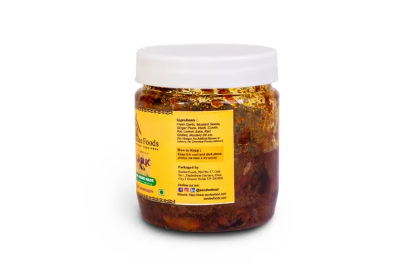 Premium_Homemade_Garlic_Ginger_Pickle