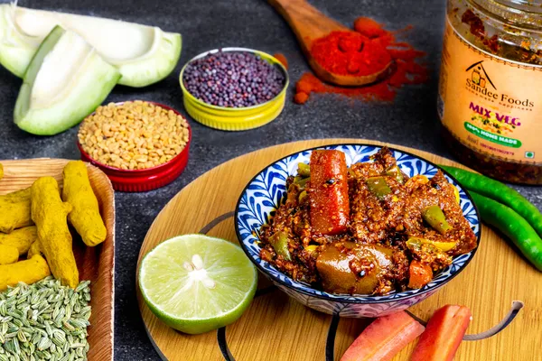 Premium_Homemade_Mix_Veg_Pickle