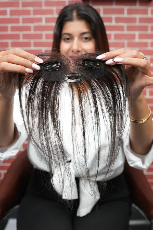 Brown_Curtain_Bangs_3_Clips_For_Women_(8_Inch)