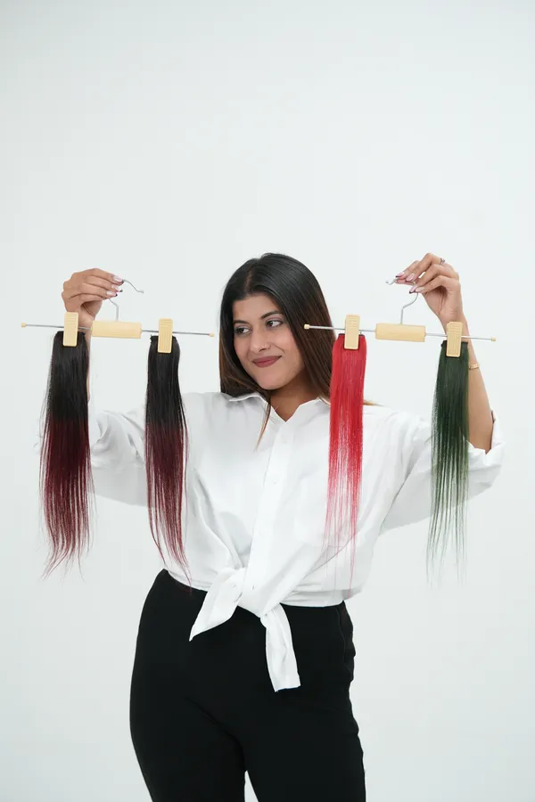 Roots_Hair_Coloured_Streaks
