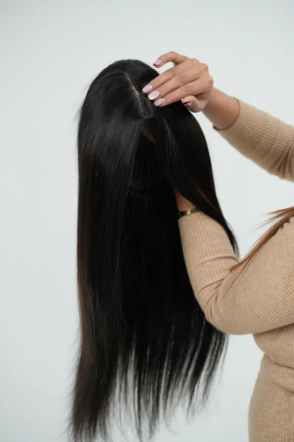 Brown_Wig_Silk_Base_For_Women_(20_Inches)
