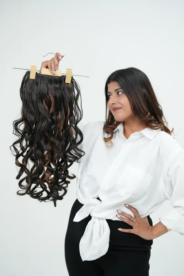 Brown_(Golden_Highlights)_Synthetic_Hair_Extension_For_Women