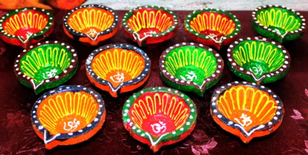 Pack_Of_24_Multicolor_Terracotta_Diya_Set