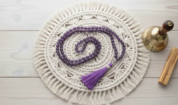 Jaap_Mala_-_Amethyst_108_Beads_(8mm)