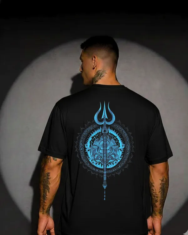 Be_Your_Own_Light_Edition_Oversize_Black_Tees