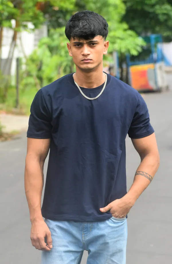 Navy_Classic_Short_Sleeves_Round_Neck_T-Shirt