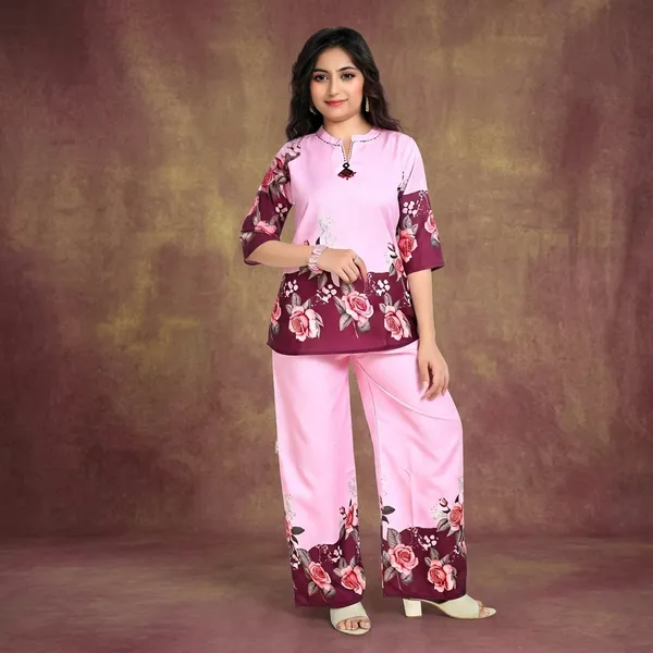 Pink_Floral_Print_Night_Suit_Set_For_Women