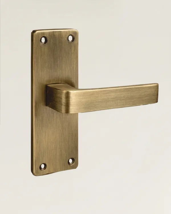 DM_Locks_|_Iron_|_5"_Antique_Finish_Baby_Latch_Mortise_set