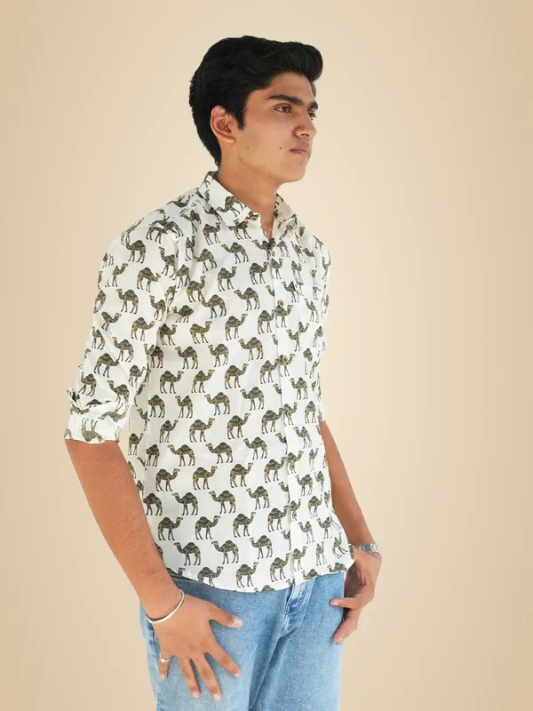 Jaipuri_Print_White_Pure_Cotton_Hand_Block___Full_Sleeve_Shirt_For_Men