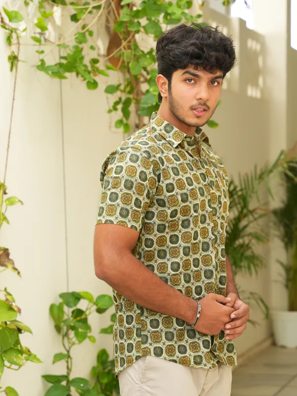 Jaipuri_Print_Dark_Green&Yellow_Pure_Cotton_Hand_Block___Half_Sleeve_Shirt_For_Men