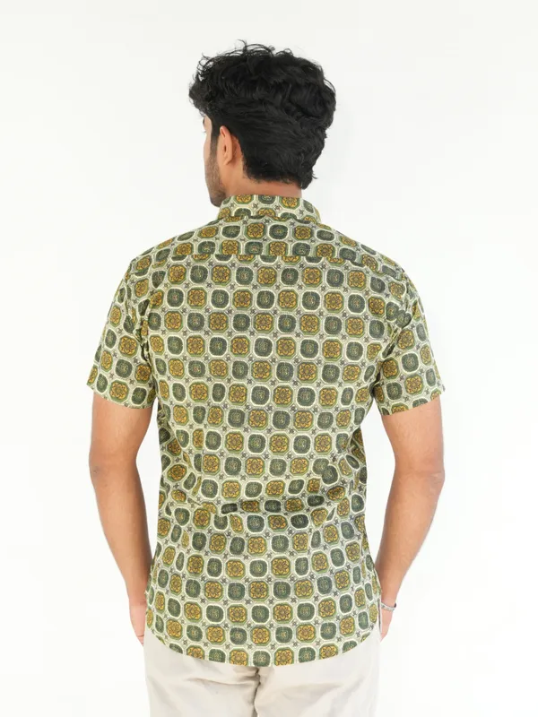 Jaipuri_Print_Dark_Green&Yellow_Pure_Cotton_Hand_Block___Half_Sleeve_Shirt_For_Men