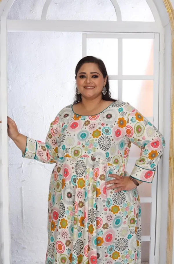 White_Premium_Rayon_Kurti_Set_For_Women_(Plus_Size)
