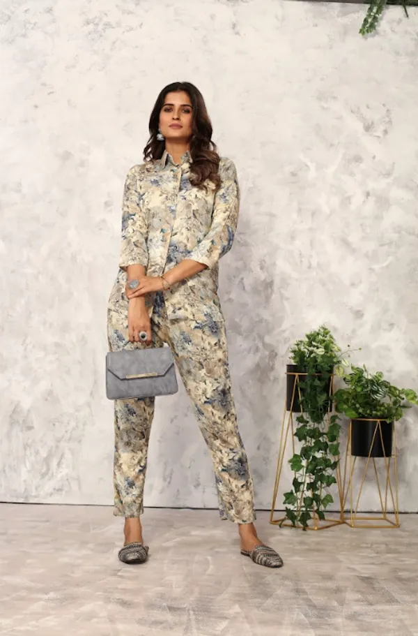 Off_White_Cotton_Co-Ord_Set_For_Women_(Plus_Size)