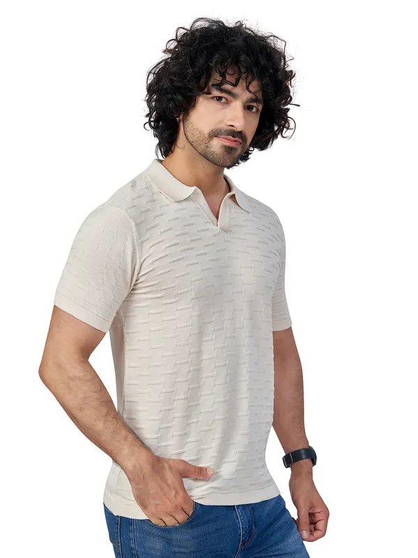 Off_White_Cotton_Solid_Premium_Flat_Knit_Polo_T-Shirt_For_Men