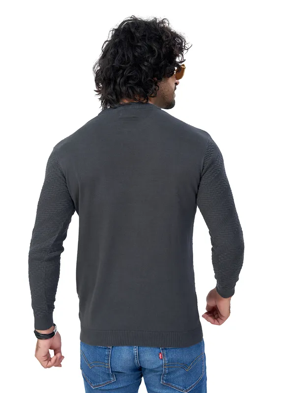 Charcoal_Grey_Cotton_Solid_Premium_Flat_Knit_Round_Neck_T-Shirt_Full_Sleeves_For_Men