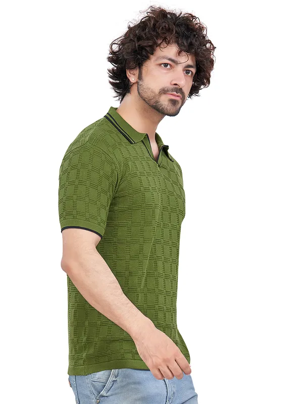 Black_&_Mehendi_Cotton_Solid_Premium_Flat_Knit_Polo_T-Shirt_For_Men