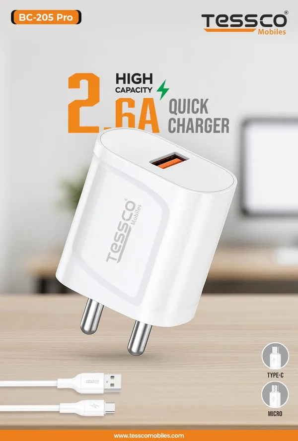 Compact_Travel_Usb_Charger_With_Cable