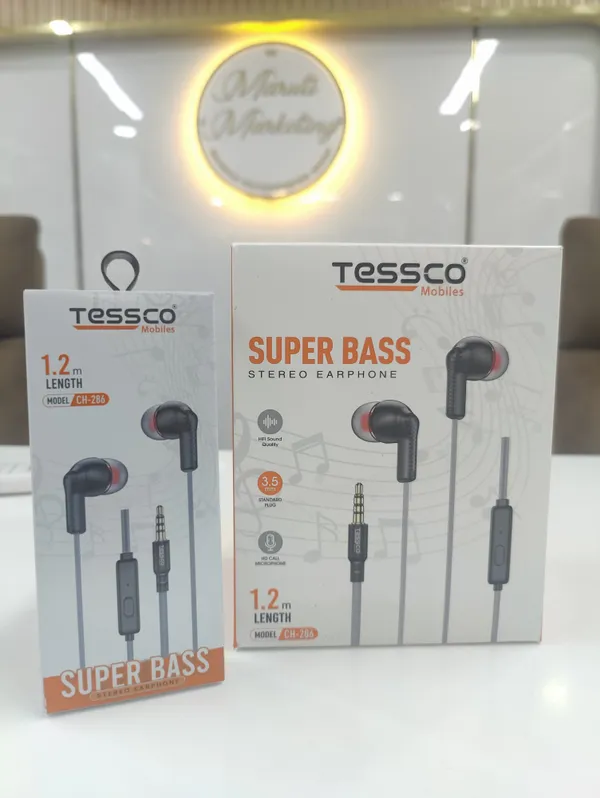 Tangle-Free_Cable_Premium_Wired_Earphone