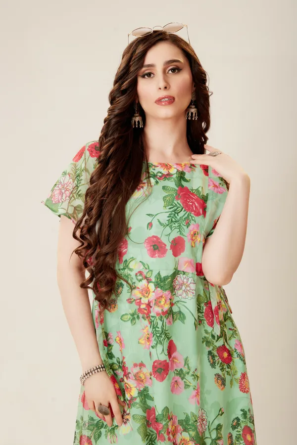 Flared/A-line_Gown_(Light_Green)