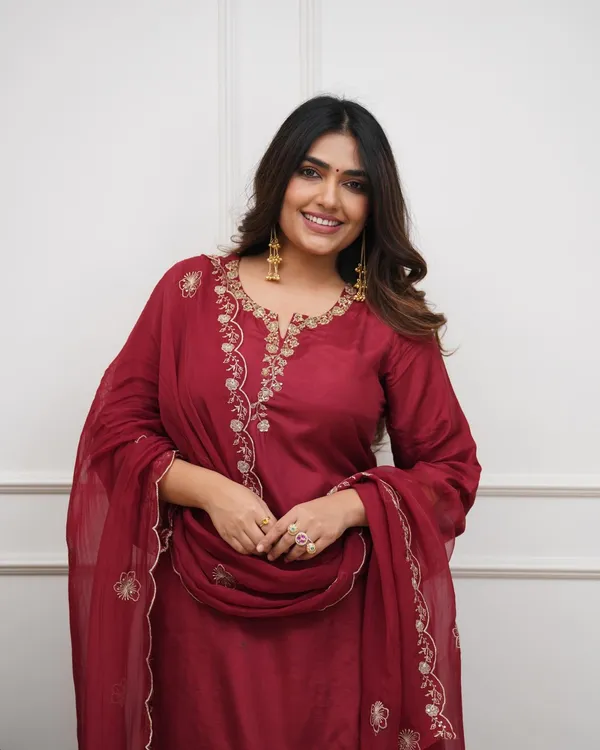 POOJA_RED_ETHNIC_SET