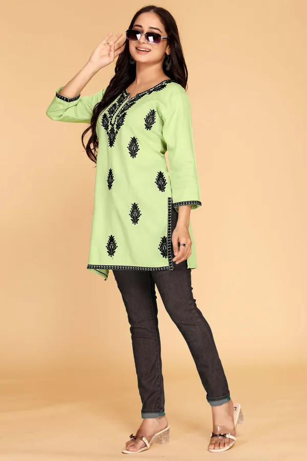 Black_and_Light_Green_Viscose_Rayon_Chikan_Embroidery_Casual_Kurta_For_Women