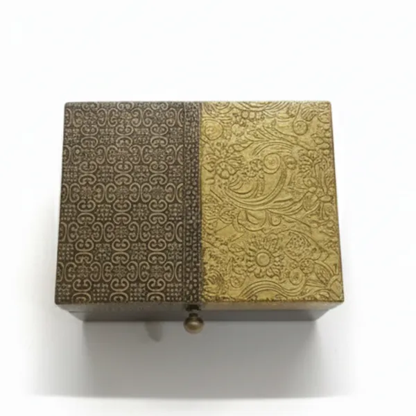 Dual-Tone_Etched_Brass_&_Wood_Trinket_Box