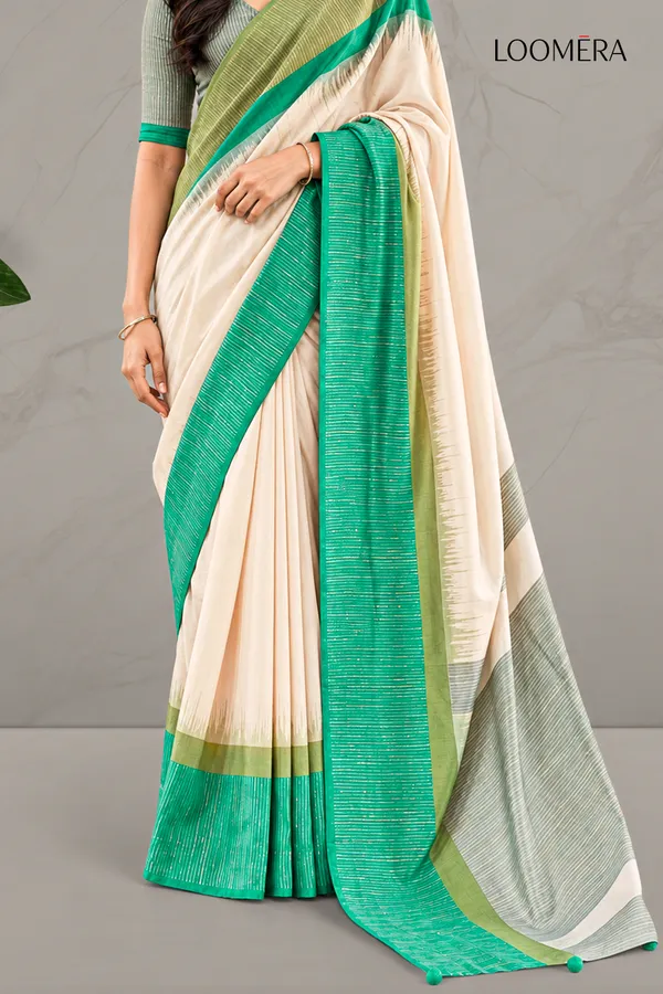 Beige_Saree_with_Green_Border
