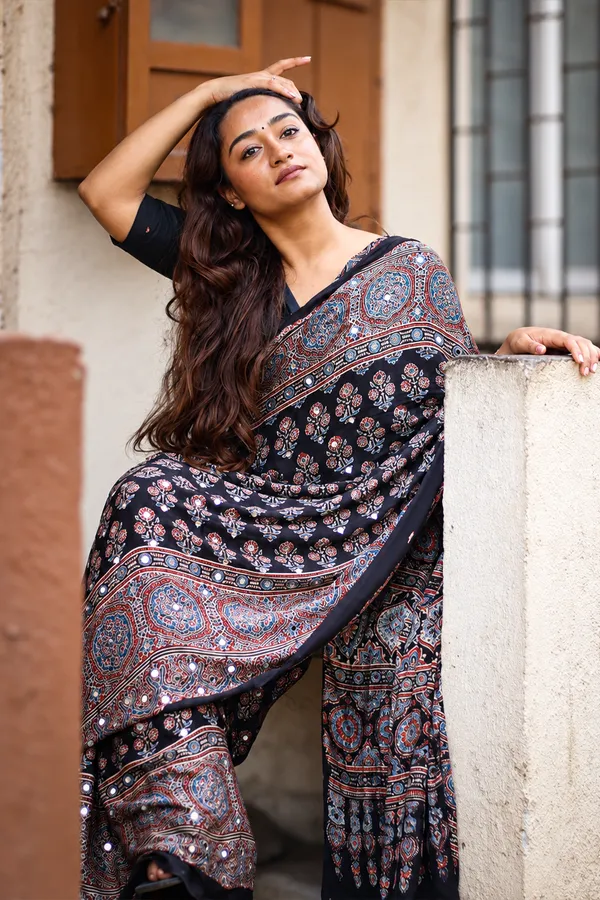 Black_Ajrakh_Party_Wear_Saree_with_Real_Mirror