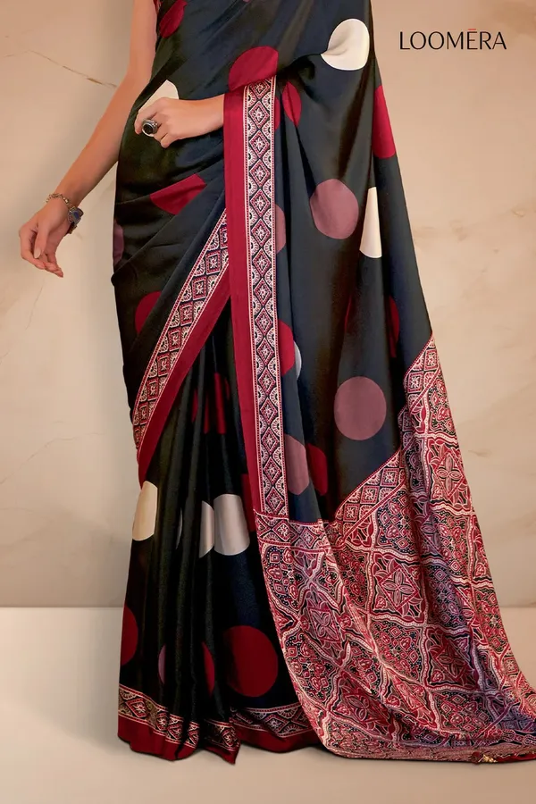 Black_Gajji_Silk_Saree_with_Polka_Prints