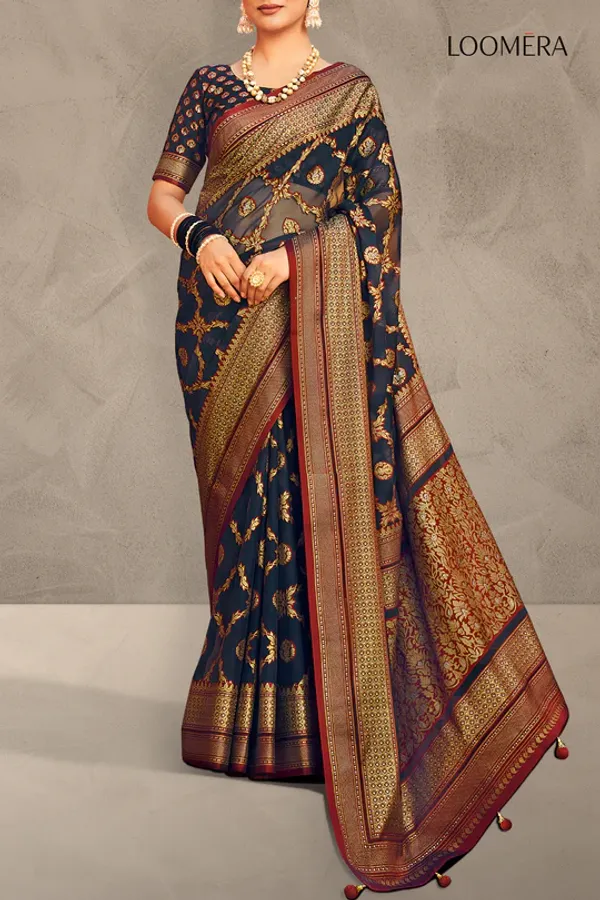 Black_Georgette_Saree_With_Golden_Foil_Print