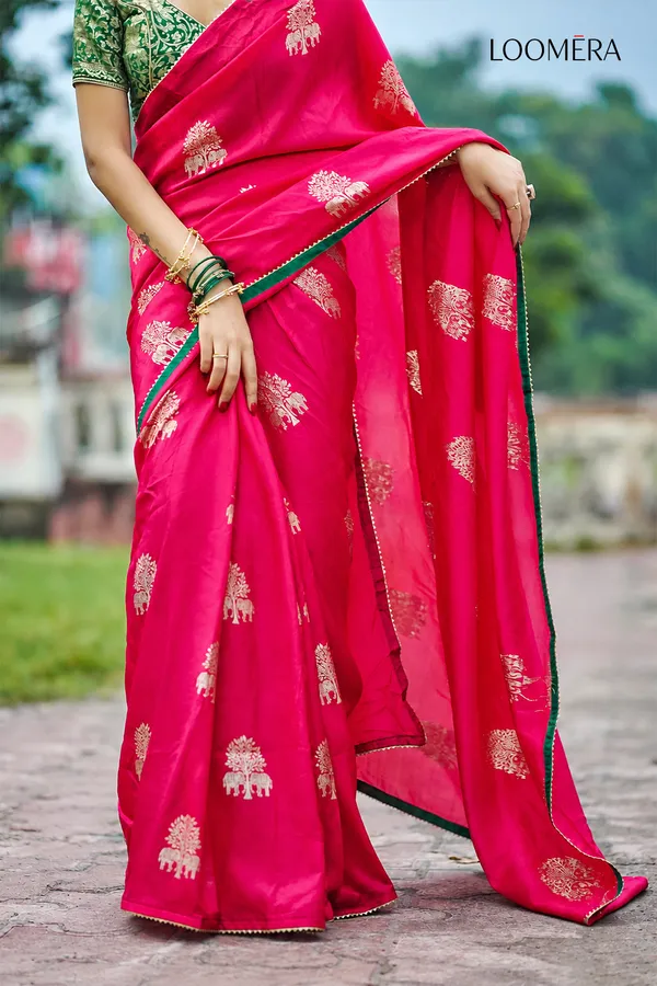 Dark_Pink_Saree_with_Golden_Zari_Work