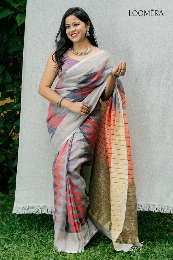 Grey_Linen_Saree_with_Ikat_Prints