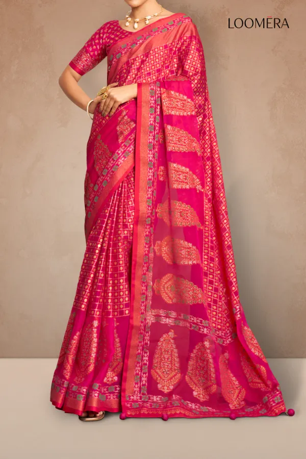 Hot_Pink_Georgette_Saree_with_Golden_Foil_Prints