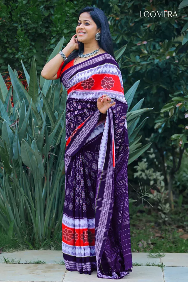 Ink_Blue_and_Red_Handloom_Cotton_Ikat_Saree