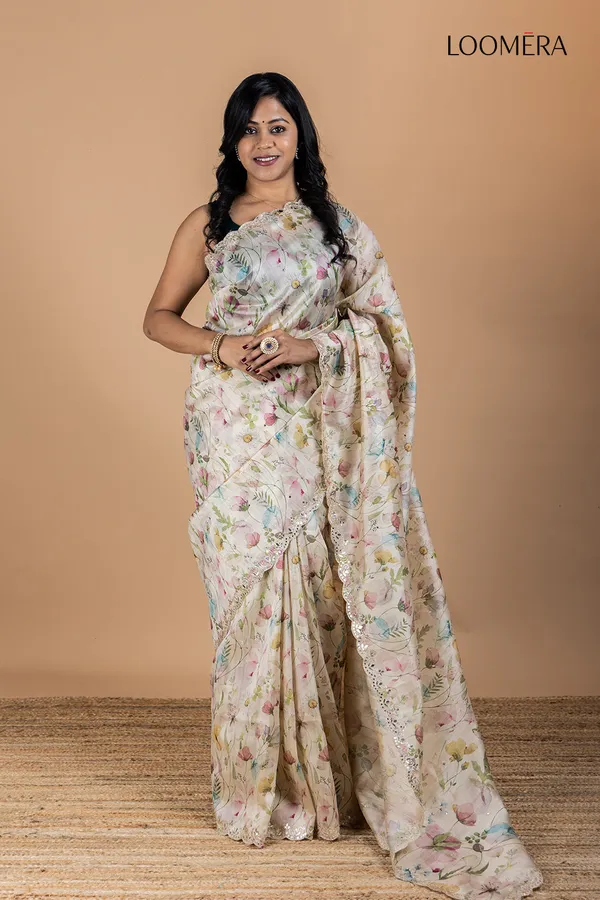 Beige_Tussar_Silk_Saree_With_Floral_Print_And_Mirror_Work