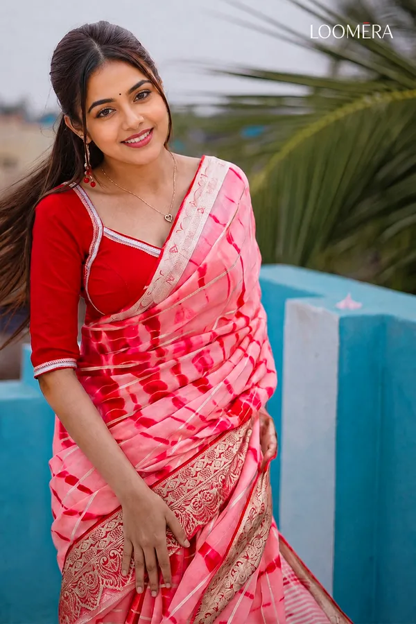Light_Pink_Chinon_Saree_with_Tye_and_Dye_Patterns