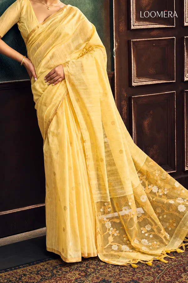 Yellow_Munga_Cotton_Saree_with_Golden_Border