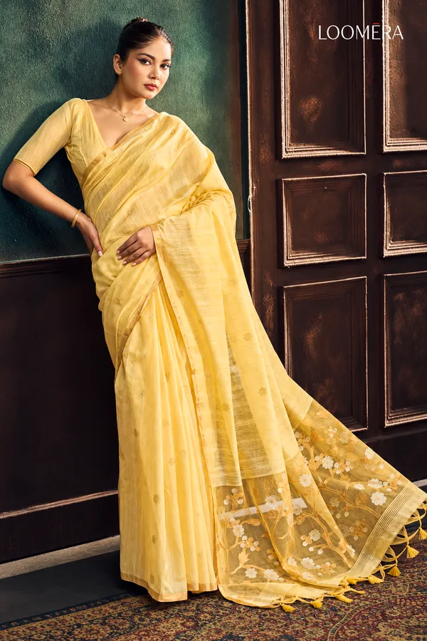 Yellow_Munga_Cotton_Saree_with_Golden_Border