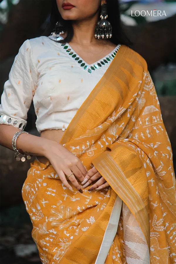 Mustard_Yellow_Cotton_Printed_Saree_With_Zari_Border_And_Readymade_Blouse