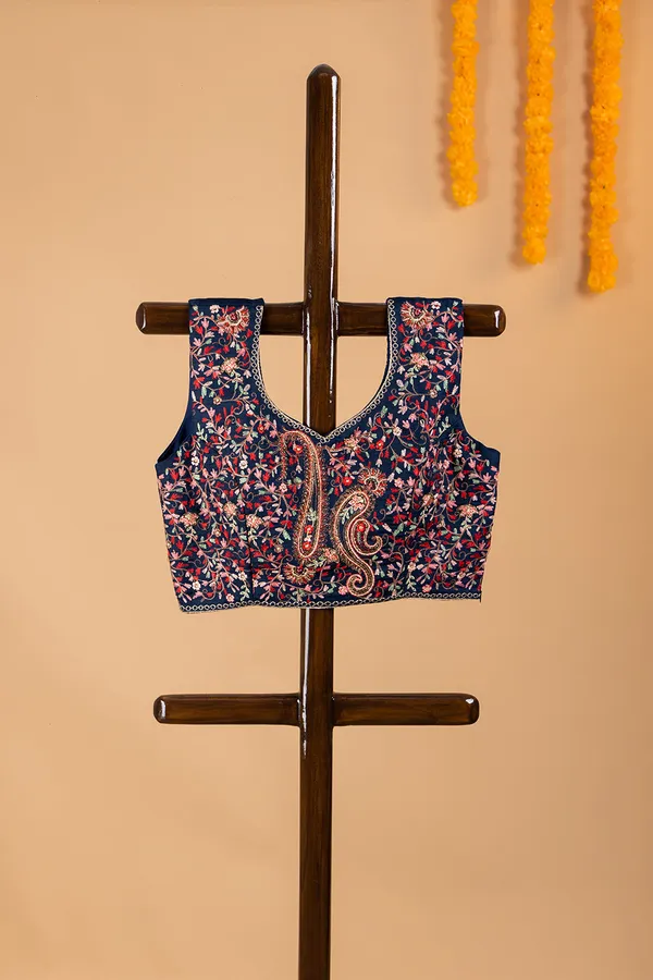 Purple_Georgette_Saree_With_Thread_Work_And_Fancy_Blouse
