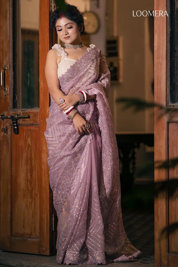 Lavender_Organza_Saree_With_Thread_And_Sequin_Work