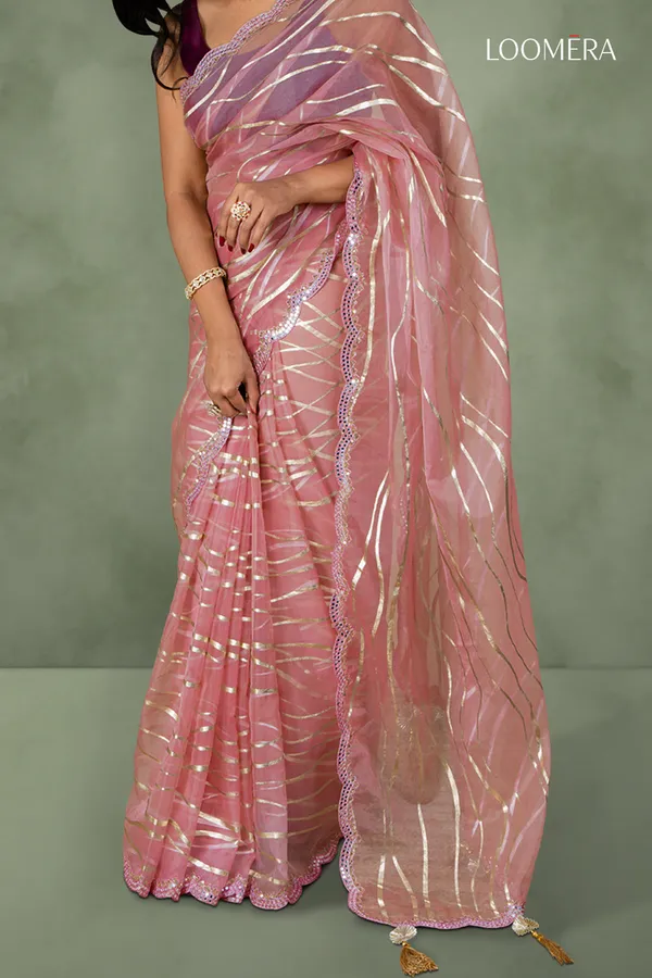 Rose_Pink_Foil_Print_Organza_Saree_With_Mirror_Scallop_Border